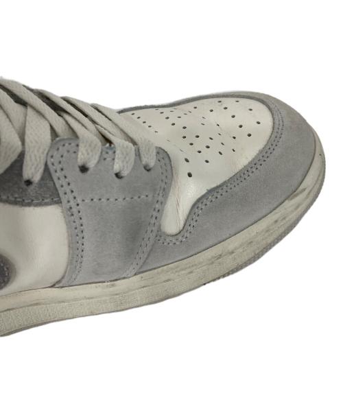 NIKE（ナイキ）NIKE (ナイキ) AIR JORDAN 1 MID SE ホワイト×グレー サイズ:26.0の古着・服飾アイテム