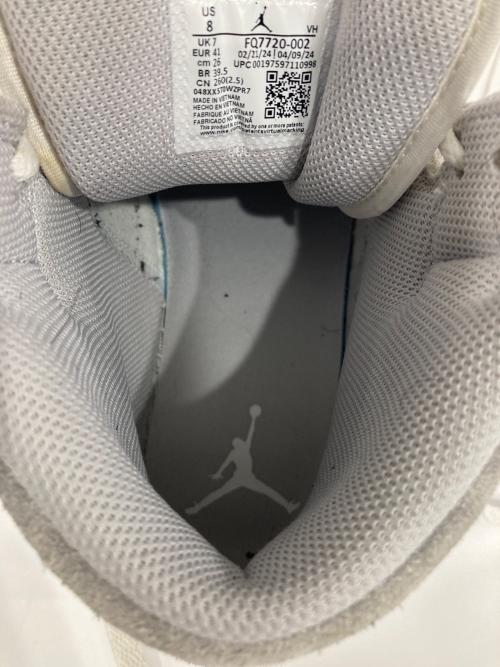 NIKE（ナイキ）NIKE (ナイキ) AIR JORDAN 1 MID SE ホワイト×グレー サイズ:26.0の古着・服飾アイテム