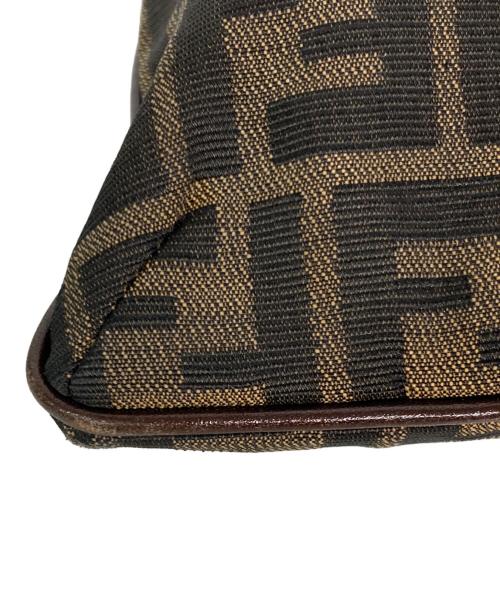 FENDI（フェンディ）FENDI (フェンディ) ズッカ柄ワンショルダーバッグ ブラウンの古着・服飾アイテム