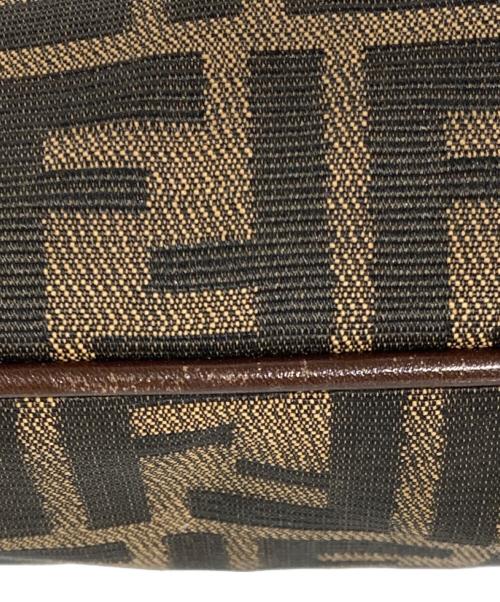 FENDI（フェンディ）FENDI (フェンディ) ズッカ柄ワンショルダーバッグ ブラウンの古着・服飾アイテム