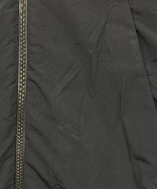 DESCENTE ALLTERRAIN（デザイント オルテライン）DESCENTE ALLTERRAIN (デザイント オルテライン) INSULATED LIGHTWEIGHT JK ブラック サイズ:XOの古着・服飾アイテム
