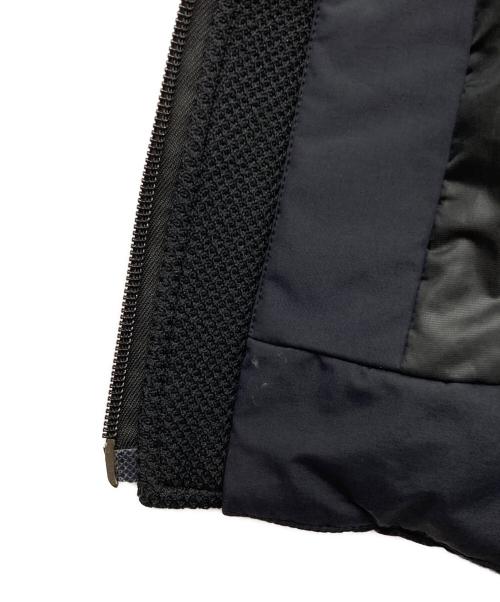 DESCENTE ALLTERRAIN（デザイント オルテライン）DESCENTE ALLTERRAIN (デザイント オルテライン) INSULATED LIGHTWEIGHT JK ブラック サイズ:XOの古着・服飾アイテム