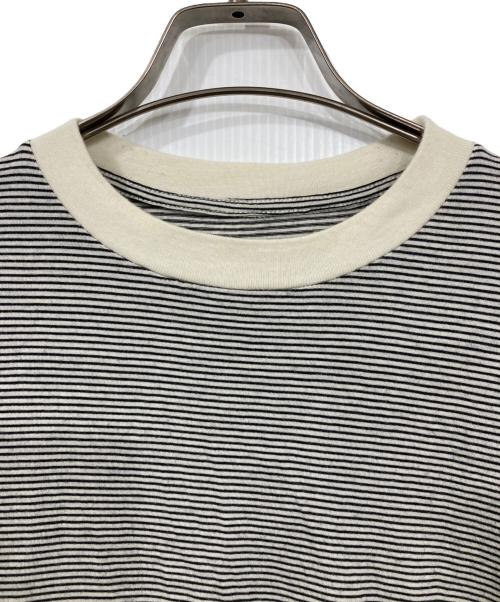 ONC MERINO（オーエヌシーメリノ）ONC MERINO (オーエヌシーメリノ) メリノウールボーダーカットソー ブラック×ホワイト サイズ:表記無しの古着・服飾アイテム