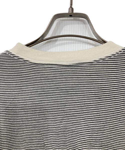 ONC MERINO（オーエヌシーメリノ）ONC MERINO (オーエヌシーメリノ) メリノウールボーダーカットソー ブラック×ホワイト サイズ:表記無しの古着・服飾アイテム