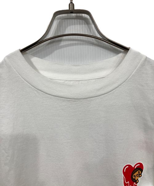 EMOTIONALLY UNAVAILABLE（エモーショナリー・アンアベイラブル）EMOTIONALLY UNAVAILABLE (エモーショナリー・アンアベイラブル) A BATHING APE (ア ベイシング エイプ) EU MILO SS TEE ホワイト サイズ:XL 未使用品の古着・服飾アイテム