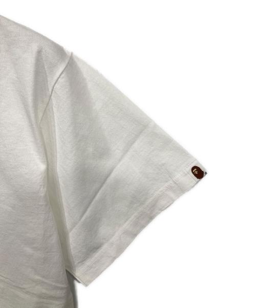 EMOTIONALLY UNAVAILABLE（エモーショナリー・アンアベイラブル）EMOTIONALLY UNAVAILABLE (エモーショナリー・アンアベイラブル) A BATHING APE (ア ベイシング エイプ) EU MILO SS TEE ホワイト サイズ:XL 未使用品の古着・服飾アイテム