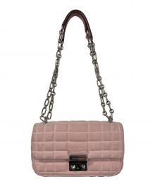 MICHAEL KORS（マイケル・コース）の古着「Tribeca Small Quilted Denim Shoulder Bag」｜ピンク