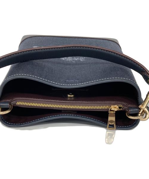COACH（コーチ）COACH (コーチ) モリーバケットショルダーバッグ ネイビーの古着・服飾アイテム