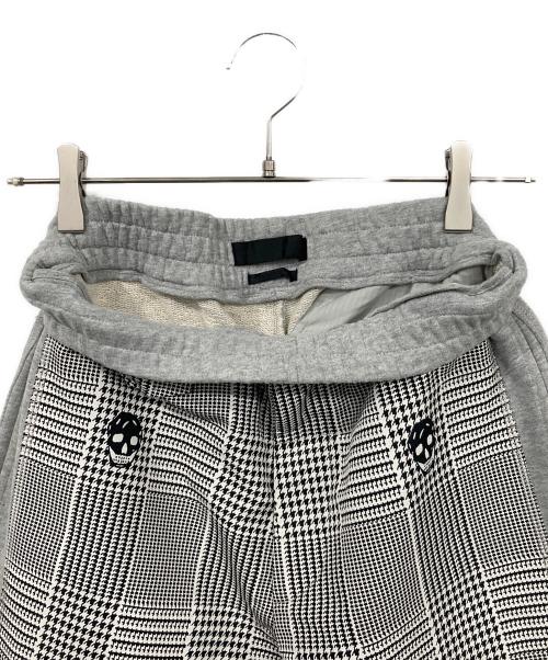 ALEXANDER McQUEEN（アレキサンダーマックイーン）ALEXANDER McQUEEN (アレキサンダーマックイーン) 切替スウェットパンツ グレー サイズ:XSの古着・服飾アイテム