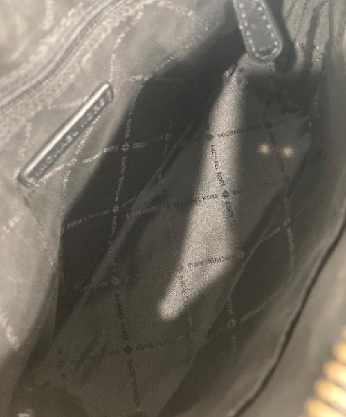 MICHAEL KORS（マイケル・コース）MICHAEL KORS (マイケル・コース) ショルダーバッグ ブラックの古着・服飾アイテム