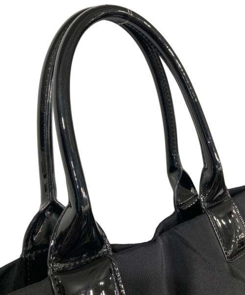 TORY BURCH（トリーバーチ）TORY BURCH (トリーバーチ) ロゴパテントトートバッグ ブラックの古着・服飾アイテム
