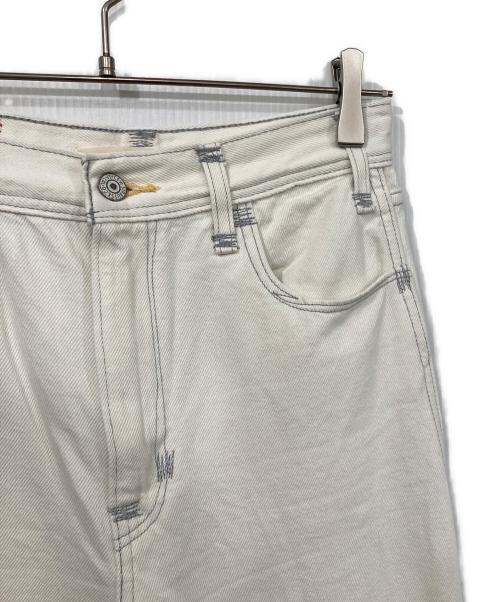 LEVI'S RED（リーバイス レッド）LEVI'S RED (リーバイス レッド) デニムパンツ ホワイト サイズ:W26の古着・服飾アイテム