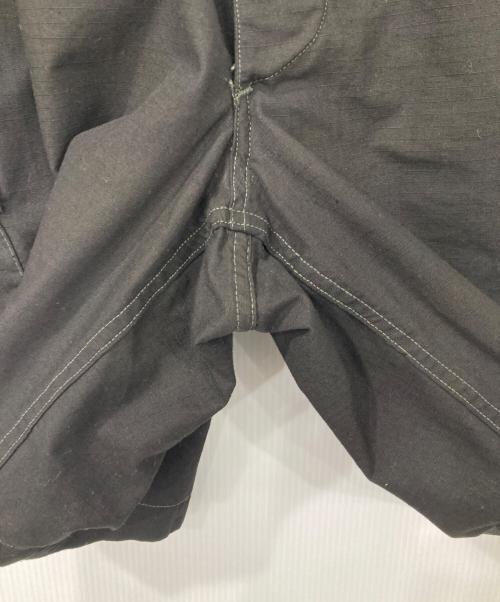 oddment（オッドメント）oddment (オッドメント) ステッチカーゴハーフパンツ ブラック サイズ:XLの古着・服飾アイテム
