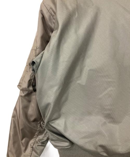 AVIREX（アヴィレックス）AVIREX (アヴィレックス) CWU-45/P FLYER JACKET オリーブ サイズ:MEDIUM（38-40）の古着・服飾アイテム