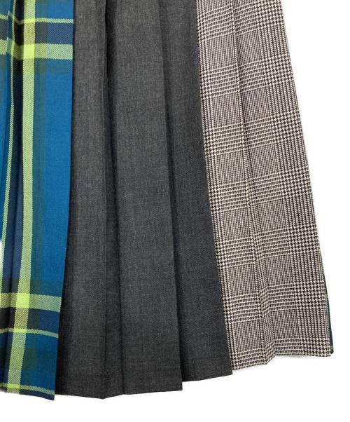 O'NEIL OF DUBLIN（オニールオブダブリン）O'NEIL OF DUBLIN (オニールオブダブリン) UNITED ARROWS (ユナイテッドアローズ) 別注Patch80 プリーツスカート グリーン サイズ:38の古着・服飾アイテム