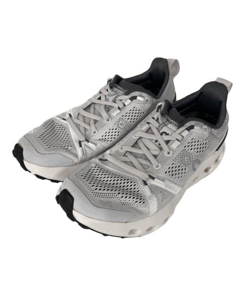 on（オン）On (オン) Cloudsurfer Trail ホワイト サイズ:23の古着・服飾アイテム