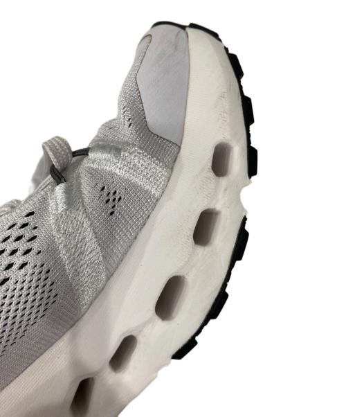 on（オン）On (オン) Cloudsurfer Trail ホワイト サイズ:23の古着・服飾アイテム