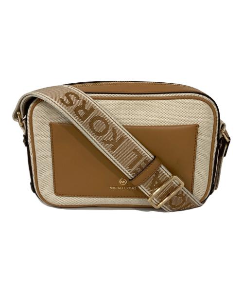 MICHAEL KORS（マイケル・コース）MICHAEL KORS (マイケル・コース) ラージイーストウエストポケットクロスボディ ベージュの古着・服飾アイテム