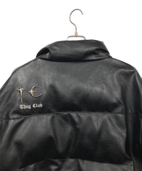 THUG CLUB（サグ クラブ）THUG CLUB (サグ クラブ) メタルロゴ装飾エコレザーパテッドジャケット ブラック サイズ:2の古着・服飾アイテム
