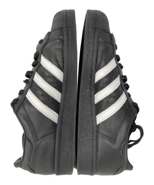 adidas（アディダス）adidas (アディダス) SUPERSTAR82 ブラック サイズ:29.0の古着・服飾アイテム