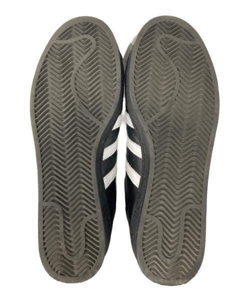adidas（アディダス）adidas (アディダス) SUPERSTAR82 ブラック サイズ:29.0の古着・服飾アイテム
