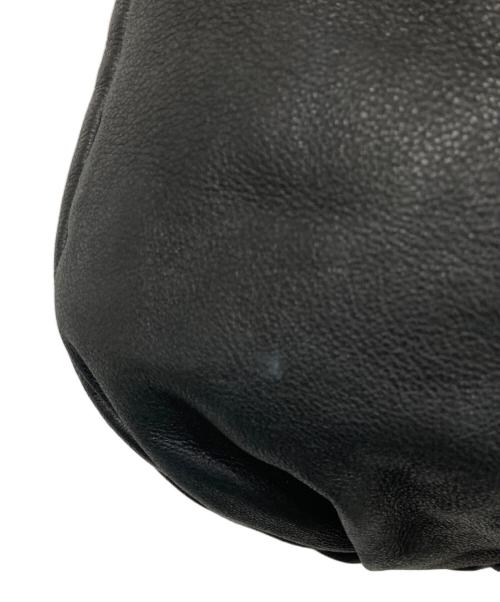 TRES（トレ）TRES (トレ) レザートートバッグ ブラックの古着・服飾アイテム