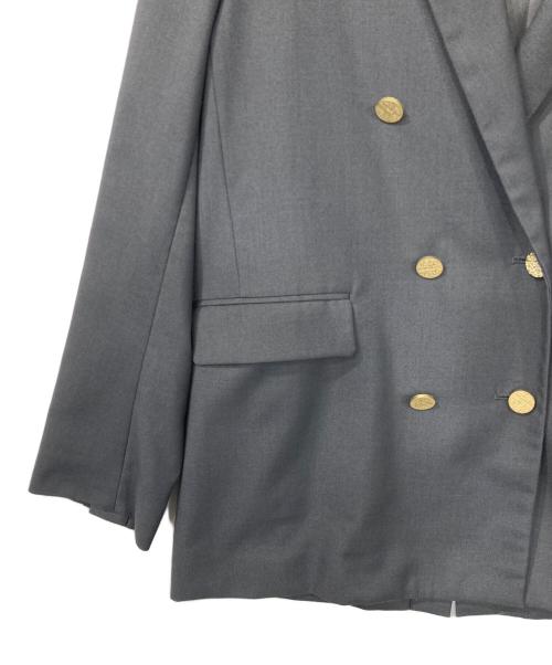 SHENERY（シーナリー）SHENERY (シーナリー) 金釦ダブルジャケット グレー サイズ:36の古着・服飾アイテム