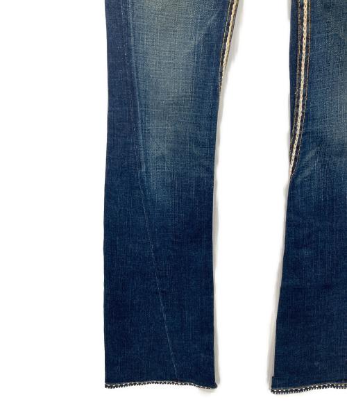 TRUE RELIGION（トゥルー レリジョン）TRUE RELIGION (トゥルー リリジョン) ブーツカットデニムパンツ インディゴ サイズ:25の古着・服飾アイテム