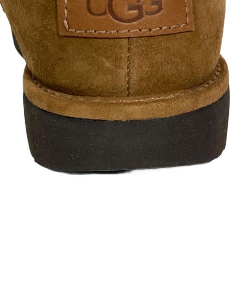 UGG（アグ）UGG (アグ) ミドルムートンブーツ ブラウン サイズ:23.0の古着・服飾アイテム