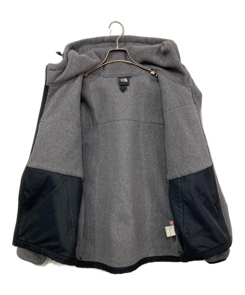 THE NORTH FACE（ザ ノース フェイス）THE NORTH FACE (ザ ノース フェイス) デナリフーディ グレー×ブラック サイズ:Lの古着・服飾アイテム