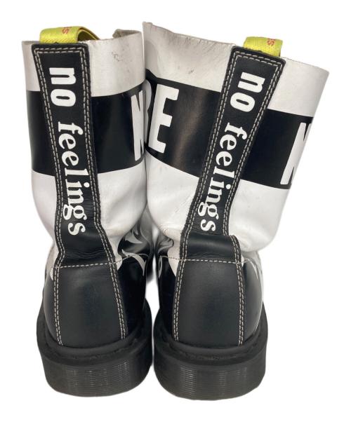 Dr.Martens（ドクターマーチン）Dr.Martens (ドクターマーチン) Sex PISTOLS (セックスピストルズ) 1490 10ホールブーツ セックス・ピストルズ ホワイト サイズ:UK9の古着・服飾アイテム