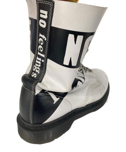 Dr.Martens（ドクターマーチン）Dr.Martens (ドクターマーチン) Sex PISTOLS (セックスピストルズ) 1490 10ホールブーツ セックス・ピストルズ ホワイト サイズ:UK9の古着・服飾アイテム