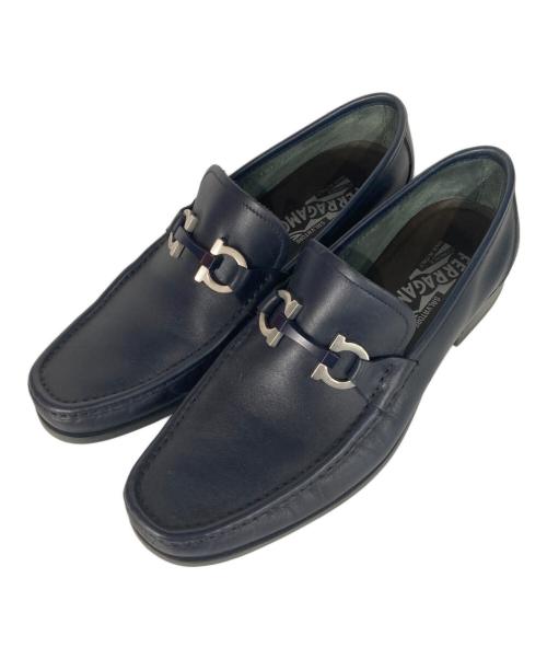 Salvatore Ferragamo（サルヴァトーレ フェラガモ）Salvatore Ferragamo (サルヴァトーレ フェラガモ) ガンチーニモカシンシューズ ネイビー サイズ:7 1/2の古着・服飾アイテム