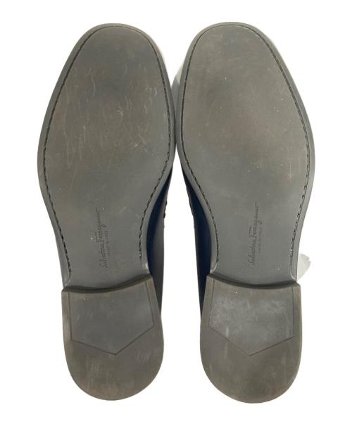 Salvatore Ferragamo（サルヴァトーレ フェラガモ）Salvatore Ferragamo (サルヴァトーレ フェラガモ) ガンチーニモカシンシューズ ネイビー サイズ:7 1/2の古着・服飾アイテム