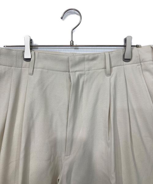 STEVEN ALAN（スティーブンアラン）STEVEN ALAN (スティーブンアラン) P/R/PU OX 2PLEATED PANTS ベージュ サイズ:XLの古着・服飾アイテム