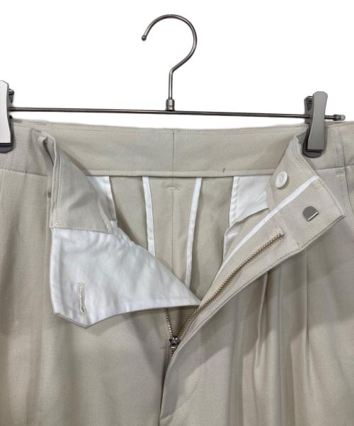 STEVEN ALAN（スティーブンアラン）STEVEN ALAN (スティーブンアラン) P/R/PU OX 2PLEATED PANTS ベージュ サイズ:XLの古着・服飾アイテム