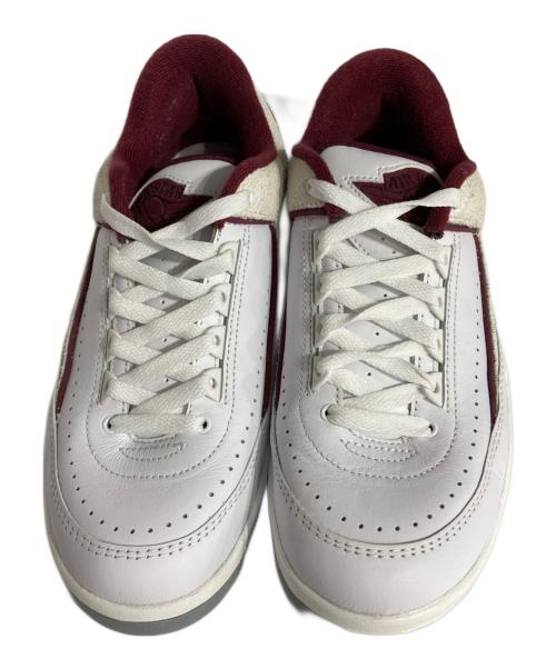 NIKE（ナイキ）NIKE (ナイキ) AIR JORDAN 2 RETRO LOW ホワイト×レッド サイズ:US7の古着・服飾アイテム