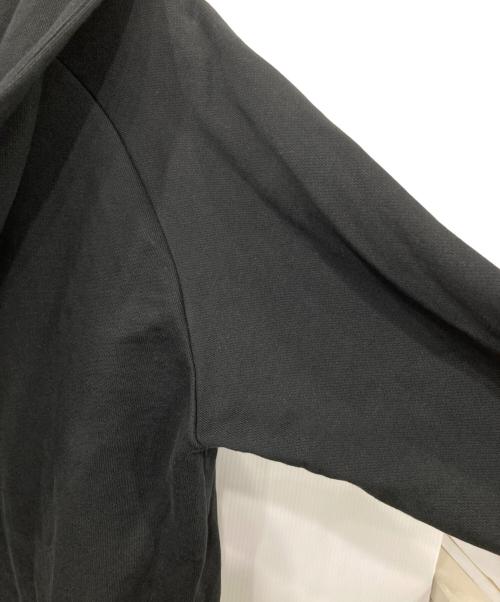 Carhartt WIP（カーハート ワーク イン プログレス）CARHARTT WIP (カーハート ワーク イン プログレス) Hooded Square Label Jacket ブラック サイズ:Lの古着・服飾アイテム