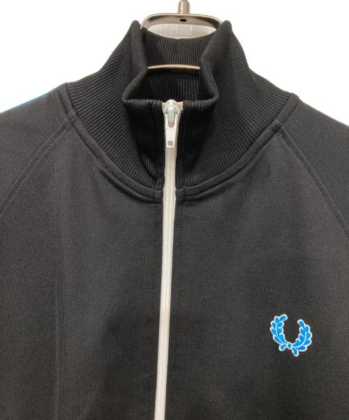 FRED PERRY（フレッドペリー）FRED PERRY (フレッドペリー) トラックジャケット ブラック サイズ:Sの古着・服飾アイテム
