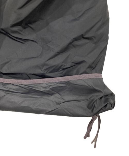 Vivienne Westwood（ヴィヴィアンウエストウッド）Vivienne Westwood (ヴィヴィアンウエストウッド) ナイロンクロップドパンツ ブラック サイズ:48の古着・服飾アイテム