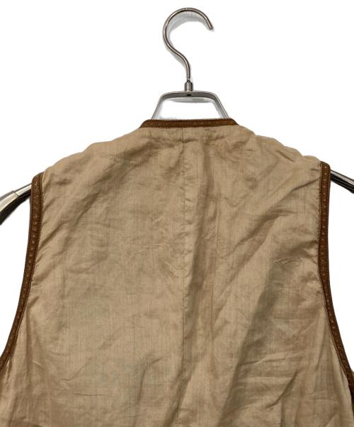 kiminori morishita（キミノリ モリシタ）KIMINORI MORISHITA (キミノリ モリシタ) レザー切替ベスト ベージュ×ブラウン サイズ:表記なしの古着・服飾アイテム