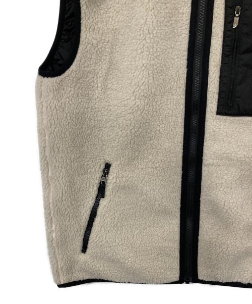 THE NORTH FACE（ザ ノース フェイス）THE NORTH FACE (ザ ノース フェイス) リバーシブルエクストリームパイルフリースベスト アイボリー サイズ:Sの古着・服飾アイテム