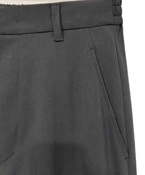 Spick and Span（スピック＆スパン）Spick and Span (スピック＆スパン) ドライストレッチイージーパンツ グレー サイズ:34の古着・服飾アイテム