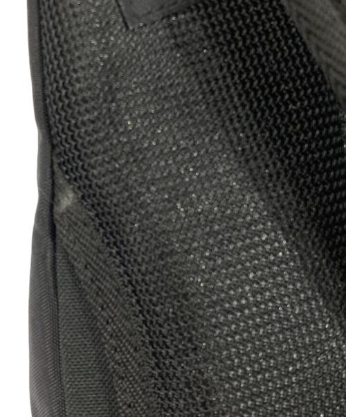 NIKE（ナイキ）NIKE (ナイキ) スリングバッグ ブラックの古着・服飾アイテム