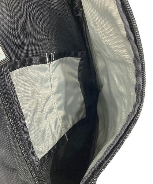 NIKE（ナイキ）NIKE (ナイキ) スリングバッグ ブラックの古着・服飾アイテム