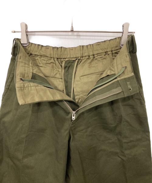 MORRIS&SONS（モリスアンドサンズ）MORRIS&SONS (モリスアンドサンズ) 1プリーツテーパードパンツ カーキ サイズ:1の古着・服飾アイテム