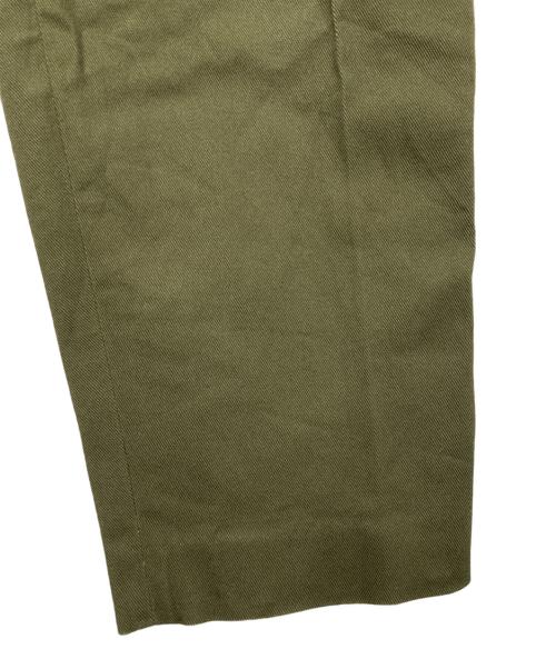 MORRIS&SONS（モリスアンドサンズ）MORRIS&SONS (モリスアンドサンズ) 1プリーツテーパードパンツ カーキ サイズ:1の古着・服飾アイテム