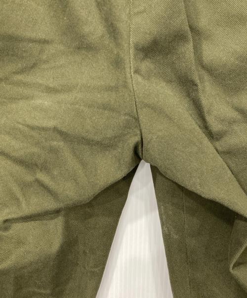 MORRIS&SONS（モリスアンドサンズ）MORRIS&SONS (モリスアンドサンズ) 1プリーツテーパードパンツ カーキ サイズ:1の古着・服飾アイテム