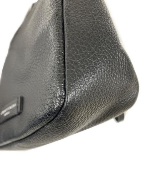 GIANNI CHIARINI（ジャンニ キアリーニ）GIANNI CHIARINI (ジャンニ キアリーニ) クロスボディーバッグ ブラックの古着・服飾アイテム