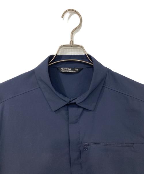 ARC'TERYX（アークテリクス）ARC'TERYX (アークテリクス) Skyline S/S Shirt ネイビー サイズ:Mの古着・服飾アイテム